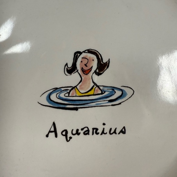 Pottery Barn What’s Your Sign Yellow Aquarius 8 Inch Plate - Picture 4 of 7
